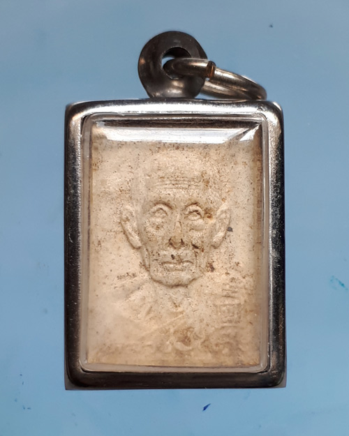 @ พระผงสี่หลี่ยมรูปเหมือนหลังยันต์นะ ปี2535 หลวงปู่โต๊ะ วัดประดู่ฉิมพลี @