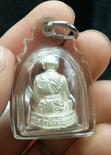 รูปหล่อเหมือนเนื้อเงิน 6รอบ ปี44 หลวงพ่อหล่ำ วัดสามัคคีธรรม ลาดพร้าว กทม