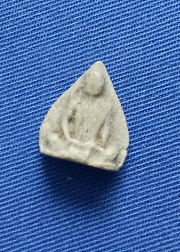 องค์ที่5พระผงเจ้าคุณนร รุ่นแดนดารา. ปี13. วัดเทพศิรินทร์. องค์5