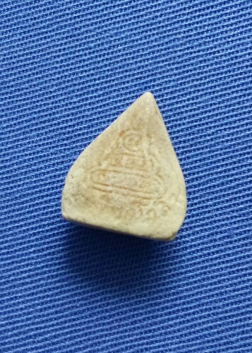 องค์ที่5พระผงเจ้าคุณนร รุ่นแดนดารา. ปี13. วัดเทพศิรินทร์. องค์5