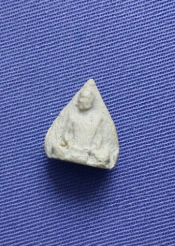 องค์ที่2พระผงเจ้าคุณนร รุ่นแดนดารา. ปี13. วัดเทพศิรินทร์. องค์2