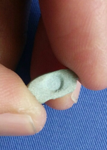 องค์ที่2พระผงเจ้าคุณนร รุ่นแดนดารา. ปี13. วัดเทพศิรินทร์. องค์2