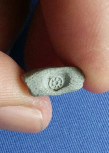 องค์ที่3พระผงเจ้าคุณนร รุ่นแดนดารา. ปี13. วัดเทพศิรินทร์. องค์3