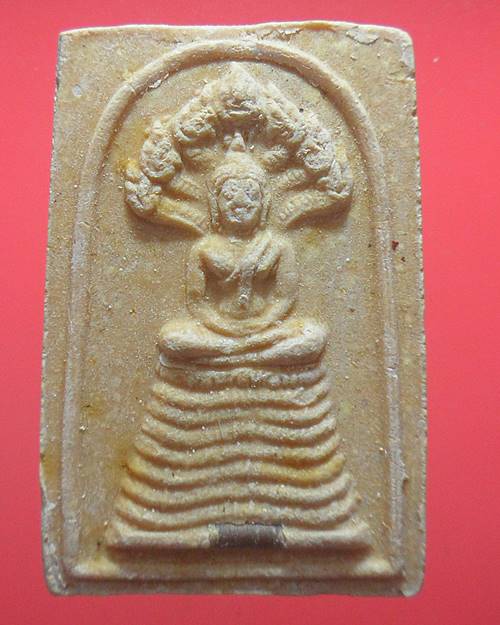 หลวงพ่อแพ วัดพิกุลทอง สิงห์บุรี เคาะเดียวแดง