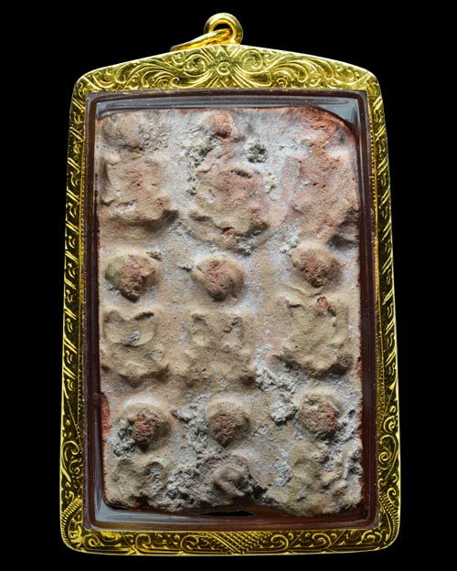 กรุเก่า2522 พระกรุนาดูนตัดเก้า จ.มหาสารคาม พิมพ์ตุ๊กตา สวยสวย+เลี่ยมทอง+บัตรรับรองครับ