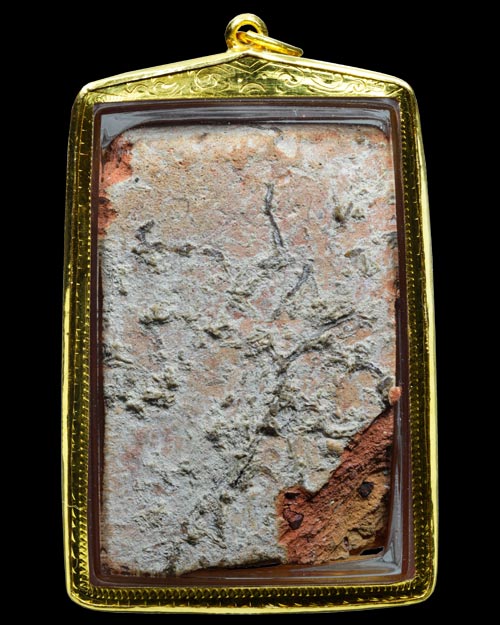 กรุเก่า2522 พระกรุนาดูนตัดเก้า จ.มหาสารคาม พิมพ์ตุ๊กตา สวยสวย+เลี่ยมทอง+บัตรรับรองครับ