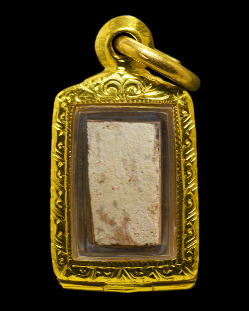 กรุเก่า2522 พระกรุนาดูนตัดเดี่ยว จ.มหาสารคาม พิมพ์ตุ๊กตา เนื้อมะขามเปียกคราบขาว สภาพสวย+ตลับทองคำ