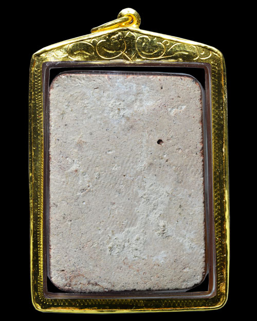 กรุเก่า2522 พระกรุนาดูนตัด9 จ.มหาสารคาม เนื้อมะขามเปียกคราบขาว พิมพ์เม็ดแตง+เลี่ยมทองครับ