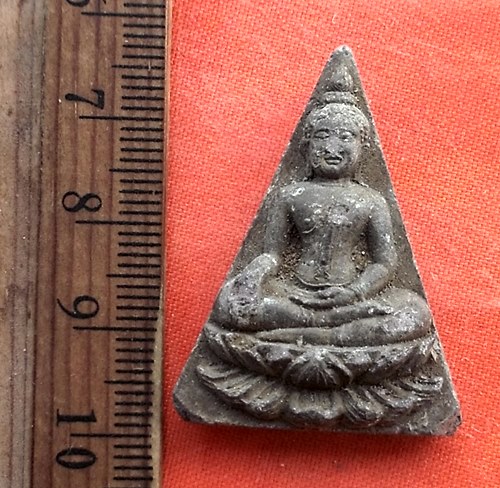 เริ่ม 10 บาท กับ พระเนื้อผง  ..DR190