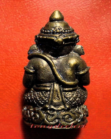 พระพิฆเนศร์ หลวงพ่อพูล วัดไผ่ล้อม พิธีไหว้ครูปี 2544 ใต้ฐานอุดกริ่ง สวยมากค่ะ