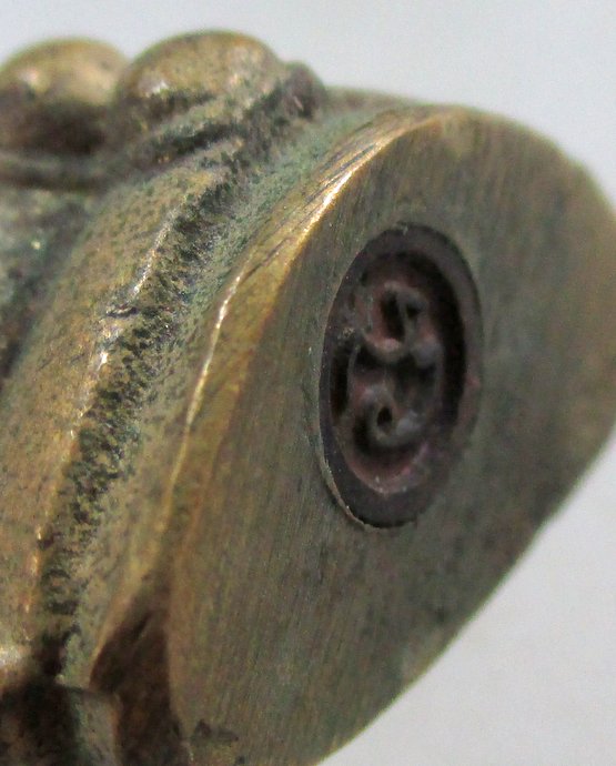 ๒๐ พระกริ่งไม่ทราบที่ครับ