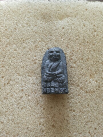 หลวงปู่ทวดพิมพ์พระรอดแข้งขีด หลวงปู่หมุนปลุกเสก..ปี43