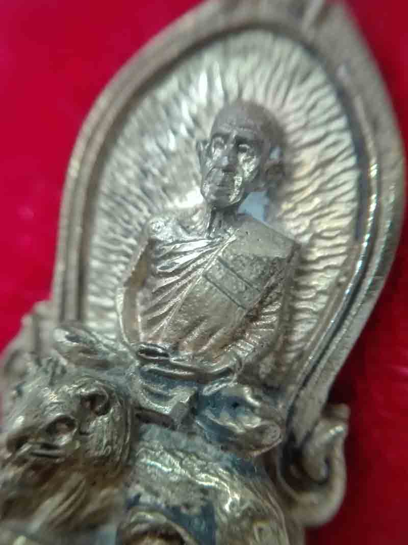 หลวงพ่อเชิญนั่งราชสีห์ (สิงห์ 4) วัดโคกทอง จ.อยฺธยา ปี2536