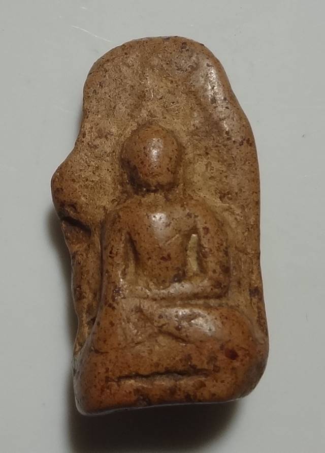  พระคงลำพูน ตามภาพครับ