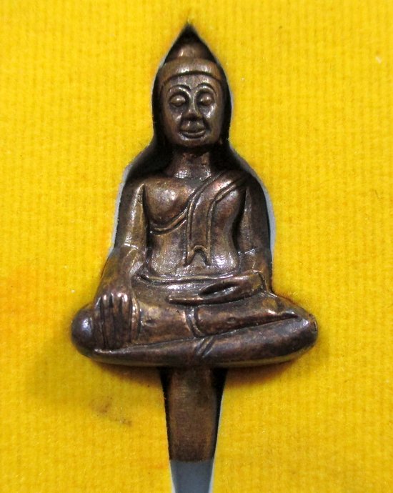 ๒๐ พระยอดธง วัดปากน้ำแขมหนู จ จันทบุรี
