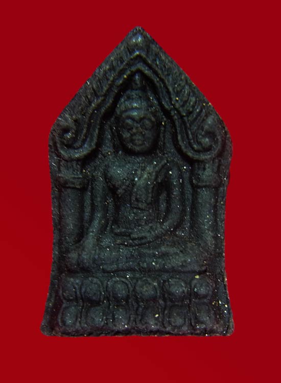 ขุนแผนทรงพลเล็ก เนื้อผงยา หลังตะกรุดเงิน สวย หลวงปู่หมุน เดิมครับ