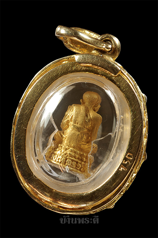 พระรูปเหมือนหลวงพ่อทวด รุ่น 111 ปี กระทรวงกลาโหม พิมพ์จิ๋ว เนื้อทองคำแบบทรายนวล นน. 1.8 กรัม