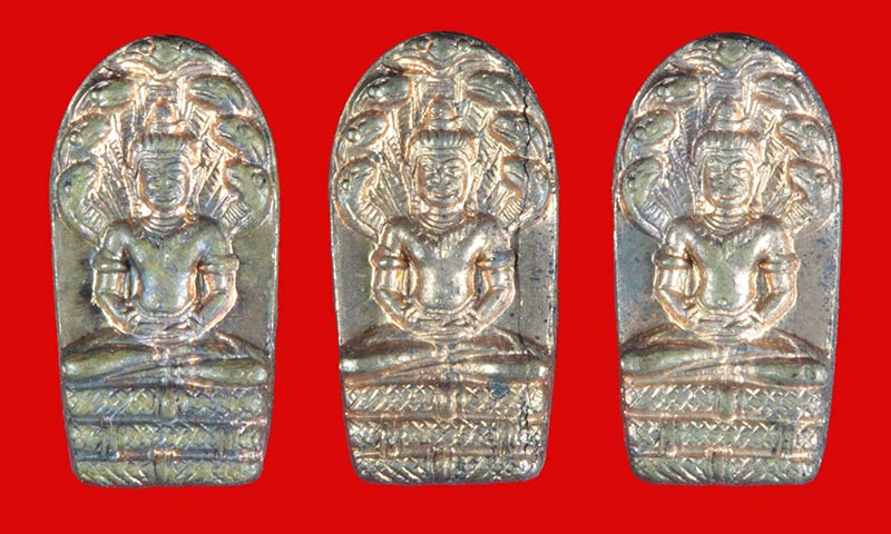พระปรกใบมะขาม เนื้อทองแดง วัดบวรนิเวศวิหาร กทม. 3 องค์ # 2