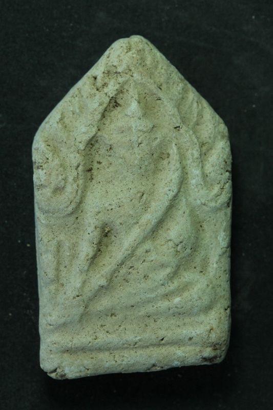 ขุนแผนถือดาบ วัดหัวถนน จ.ชลบุรี เนื้อผงว่าน ปี2499 หลวงปู่ทิมปลุกเสก(1)