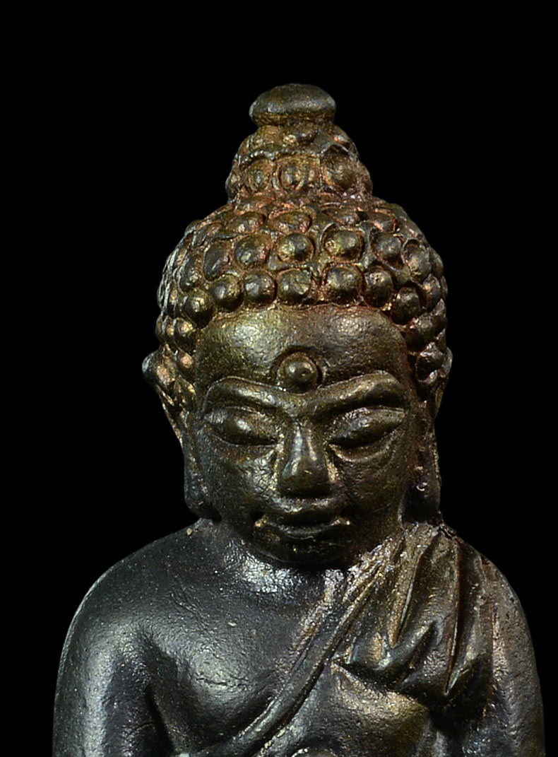 พระกริ่งเฉลิมพล เนื้อนวะโลหะ รุ่นสร้างโรงพยาบาลโคกโพธิ์ วัดช้างให้ ปี 2539