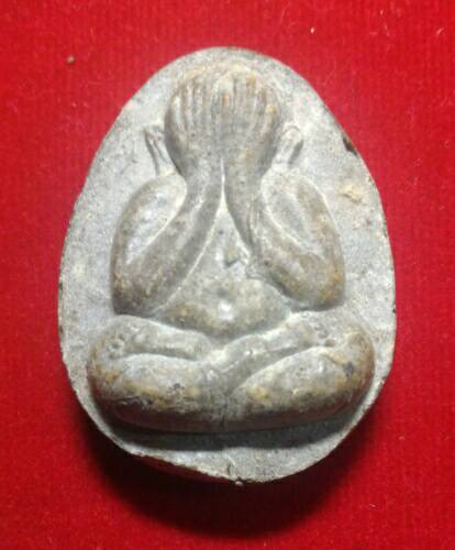 พระปิดตาจัมโบ้ 2 เนื้อใบลานแช่น้ำมนต์เดิมๆสวยๆครับเคาะเดียว