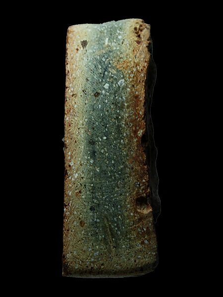 พระเนื้อดิน กรุวัดกระชาย อยุธยา พิมพ์ปางมารวิชัย ตัดเดี่ยว