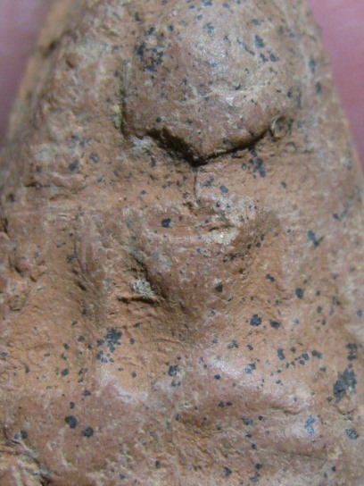 พระนาง เนื้อดิน กรุวัดคู้ยาง จ.กำแพงเพชร