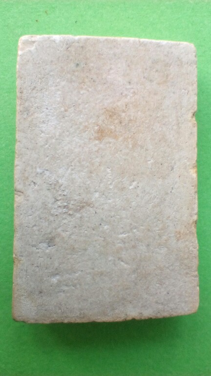 สมเด็จปิลันทน์ขาวเนื้อผงพุทธคุณล้วนพิมพ์ปรกโพธิ์