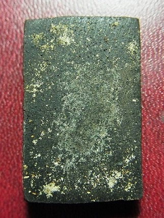 หลวงพ่อทวด วัดช้างให้ รุ่นปี 24 พิมพ์กรรมการ เนื้อว่าน