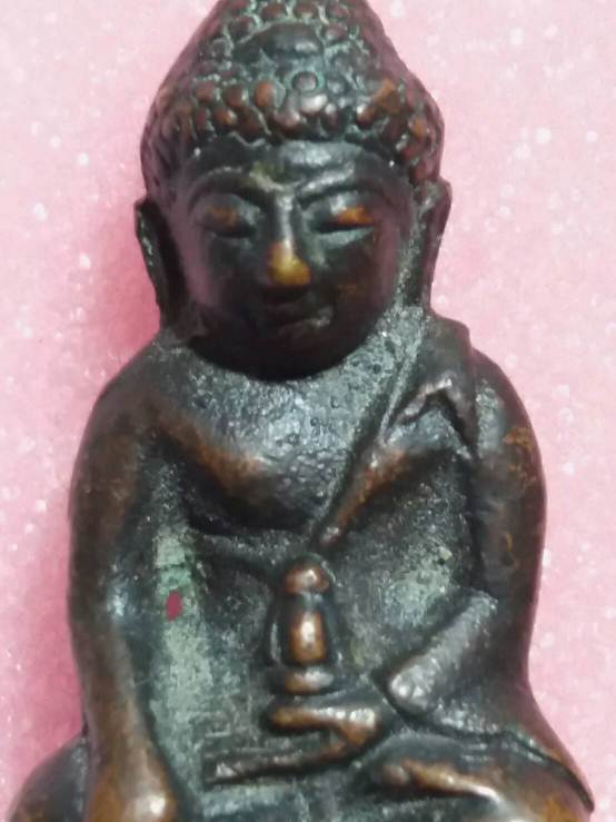 พระกริ่งบัวรอบใหญ่ท่านเจ้าคุณนรฯ ปี2512 เนื้อทองผสม ออกที่วัดวังกระโจม จ.นครนายก