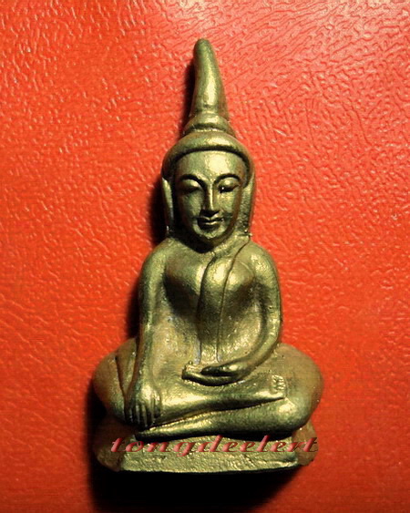 พระกริ่งท่ากระดาน ญสส. สมเด็จพระญาณสังวรฯ เนื้อทองเหลือง สวยมากค่ะ