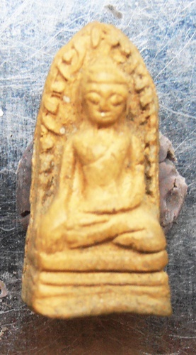 พระรอดก้นเลข๕วัดชัยพระเกียตริ สวยๆครับ