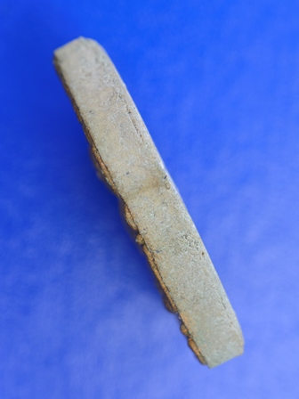 พระขุนแผนพรายกุมาร รุ่น 122 ปี หลวงปู่ทิม วัดละหารไร่ จ.ระยอง พิมพ์ใหญ่ หลังฝังตระกรุดสาริกา 2  ดอก