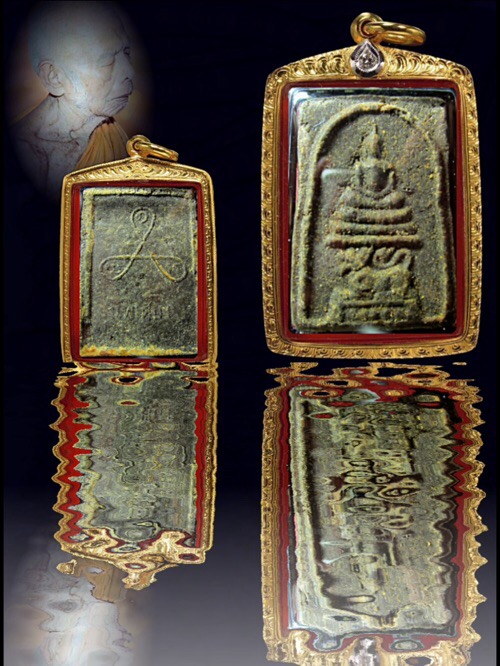 พระสมเด็จผงพรายสัตตมาส สภาพสวยเดิม เนื้อเดียวกันกับ ขุนแผนผงพรายสัตตมาส 