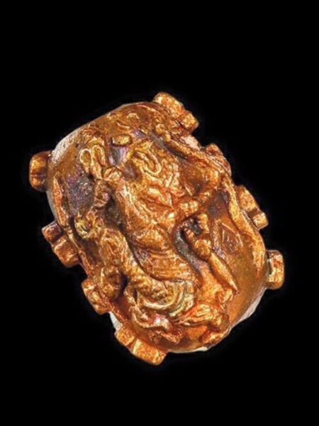 ลูกอมสะกดหนุมานแผลงฤทธิ์ หลวงพ่อสาคร วัดหนองกรับ อุดผงพรายกุมาร ฝังตะกรุดเงิน รุ่น ไตรมาสพิเศษ 