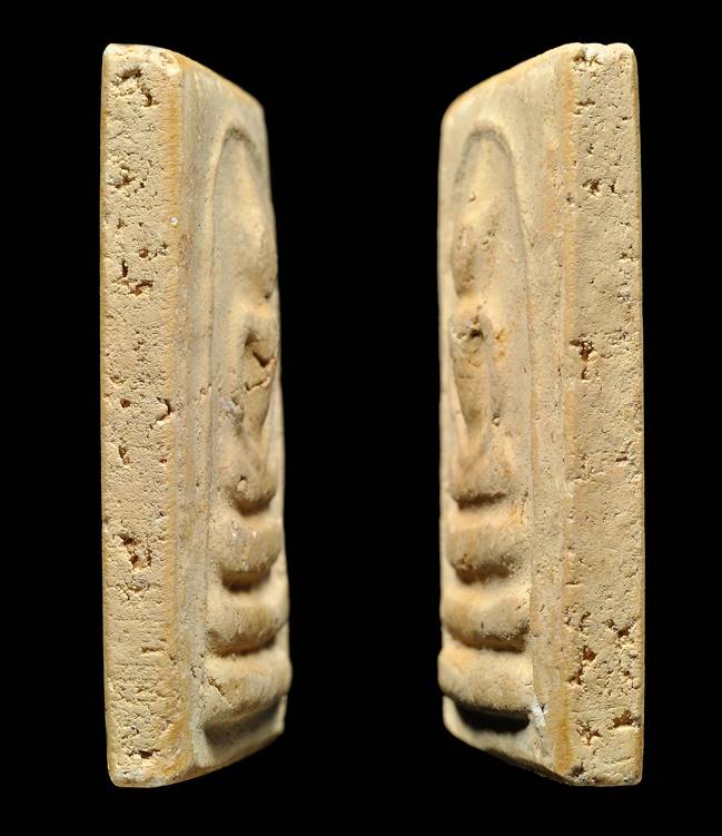 สมเด็จหลวงปู่ลำภูอกครุฑ02สวยครับ