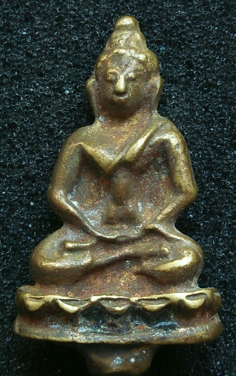 (( เคาะเดียว)) +++พระยอดธง..ไม่รู้ที่..เนื้อเก่าๆ ..เนื้อสวยๆ