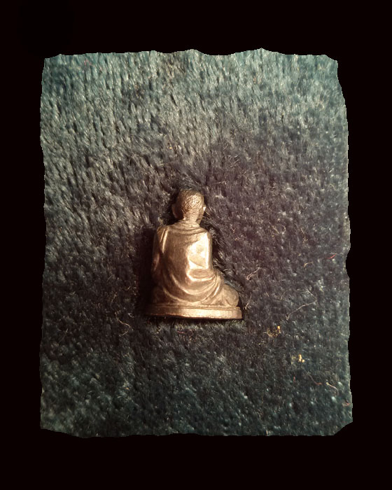 รูปเหมือนลอยองค์ รุ่นพญาวันมหาโชค หลวงพ่อเกษม  เขมโก ปี 36 (เนื้อเงินองค์เล็กกล่องเดิม)