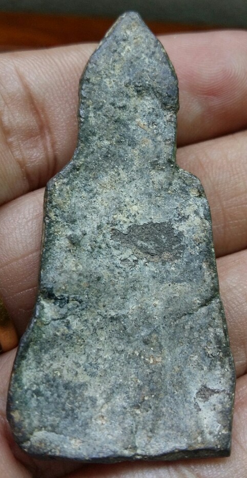 พระหูยานหน้ามงคลชินเงินครับ