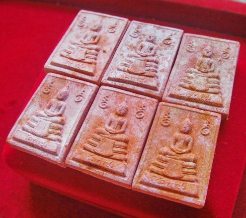 พระหางหมาก หลวงพ่อฤาษีฯ วัดท่าซุง 6 องค์