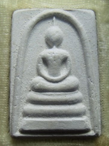 **วัดใจ**พระสมเด็จพิมพ์ประธานใหญ่ วัดอินทรวิหาร บางขุนพรหม รุ่นฉลองอุโบสถ**สวยๆ พร้อมกล่องเดิม