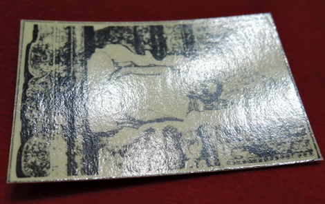 รูปถ่ายขาวดำ ทรงผนวช ขนาดห้อยคอ หลังปั้มตราวัดบวรฯ หลวงปู่โต๊ะ หลวงพ่อเงิน หลวงพ่อเย่อ ร่วมปลุกเสก ส