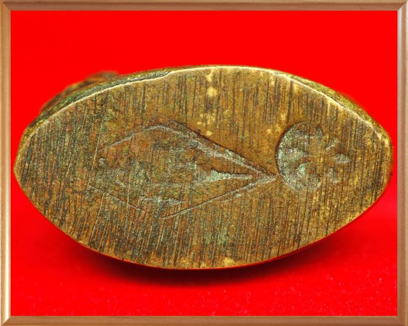 พระพุทธชินราช วัดสุทัศน์ฯ รุ่นอินโดจีน พิมพ์สังฆาฎิยาว ปี2485 ตอกโค๊ต แต่งเก่า