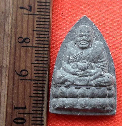 เริ่ม 10 บาท กับ พระผงหลวงปู่ทวด     …EA4