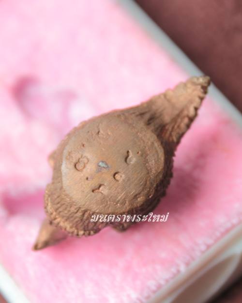 หลวงพ่อไสว วัดปรีดาราม ขี่ไก่ เนื้อทองแดง 