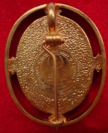  ล็อคเก็ตเข็มกลัด สมเด็จโต วัดอิน 4องค์ เคาะเดียว