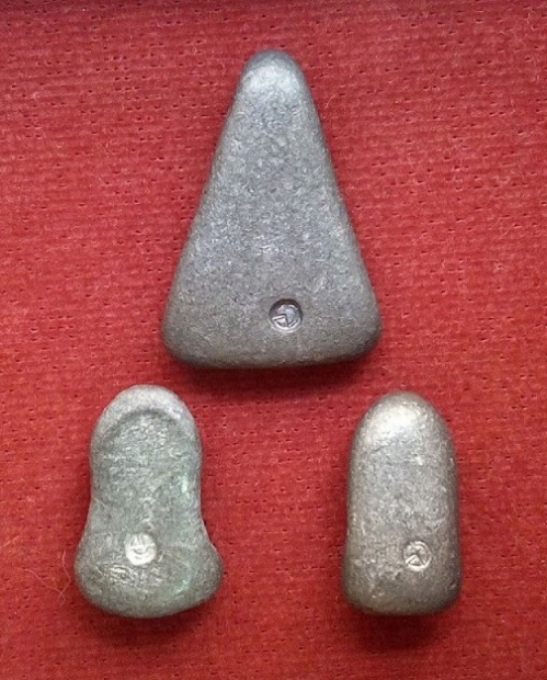 พระไตรภาคี เนื้อชินตะกั่ว หลวงปู่โต๊ะ วัดโคนอน ปี15 หลวงปู่โต๊ะ หลวงพ่อแพ ร่วมปลุกเสก..เคาะเดียวแดง.