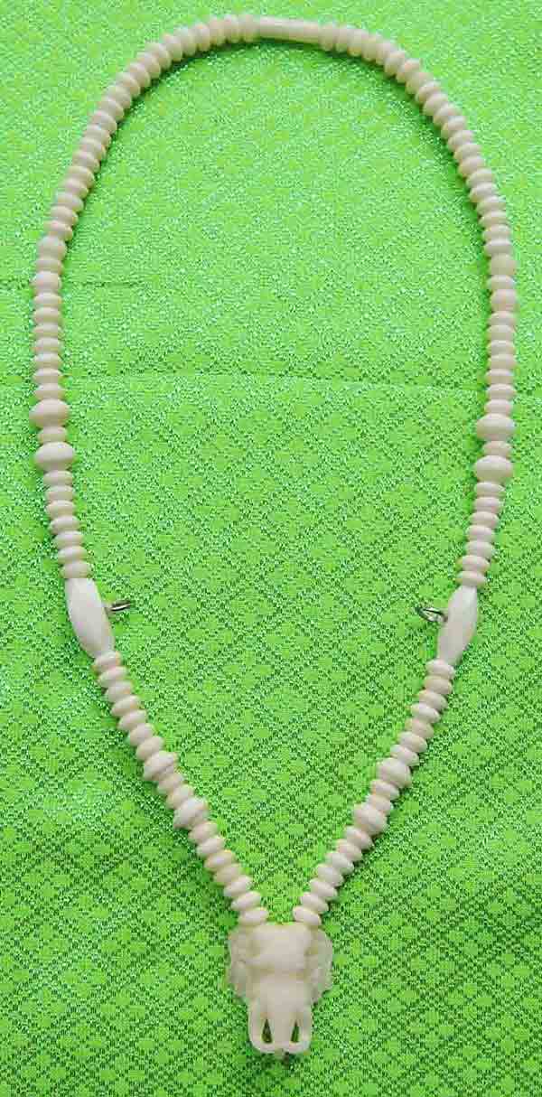 ***สร้อยคล้องพระงานกระดูก + หัวขุนกลางหัวช้าง งานแฮนเมด(Handmade) ความยาว ๒๕ นิ้ว แบบ ๓ ห่วง ๑ เส้นส