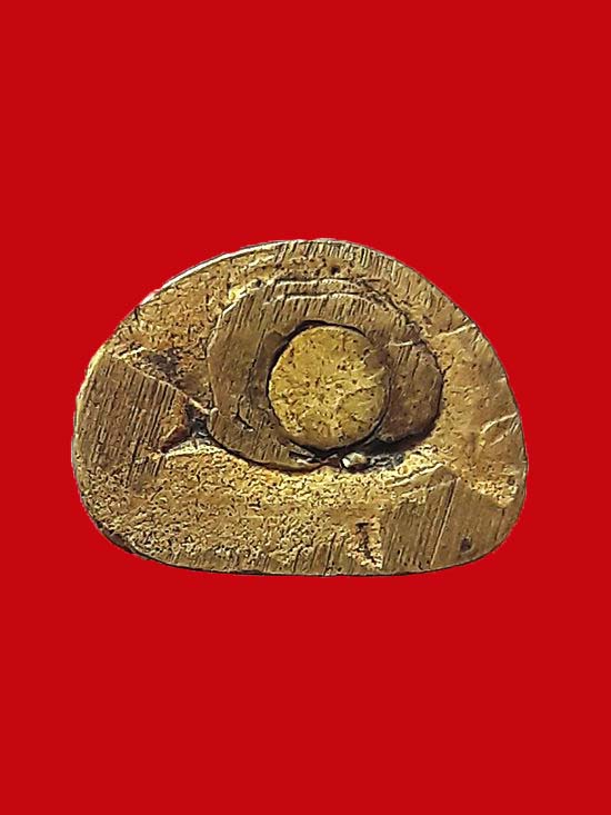 " ช้างคู่ " รูปเหมือนหลวงพ่อเงิน วัดบางคลาน พิมพ์ใหญ่ สวยๆ พร้อมกล่อง 