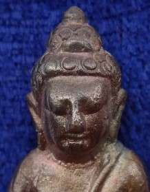 กริ่ง-ชัยวัฒน์ปวเรศ(แผ่นดินไหว) หลวงปู่แว่น วัดถ้ำพระสบาย ปี38 เนื้อเงิน เคาะเดียว